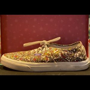 Vans Paisley print